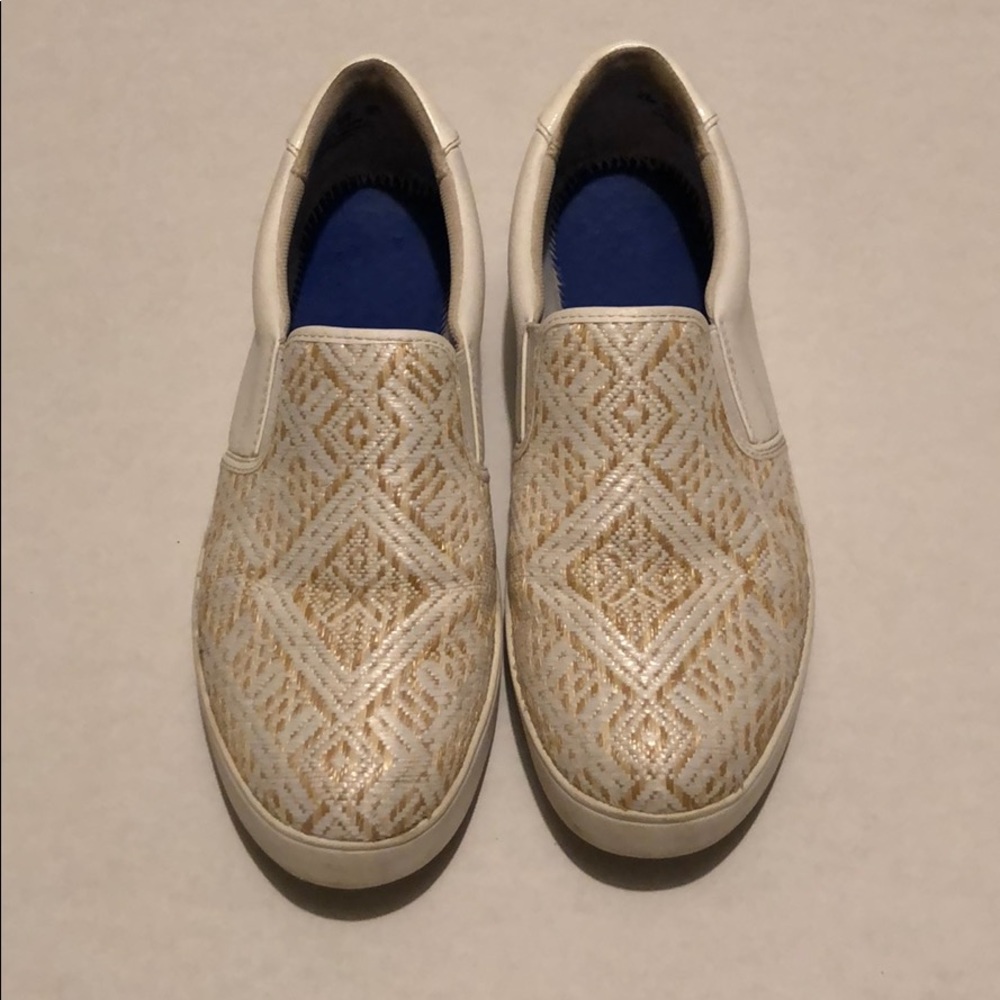 Dr. Scholl’s white slip ons size 8.5